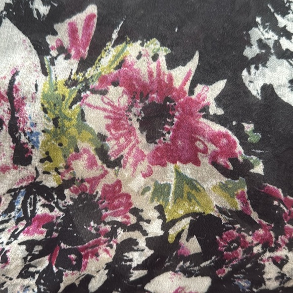 Floral Skull Scarf - Picture 3 of 3